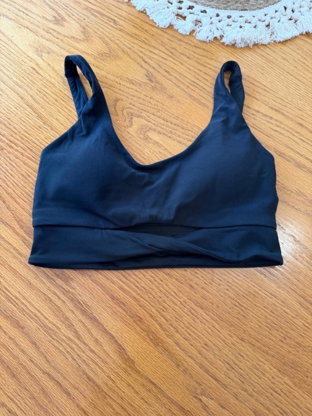 lululemon Nulu Twist Bra size Small